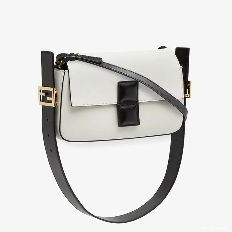 Affordable Bag Baguette White Twist Leather In Fendi Nappa Medium 0710